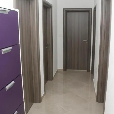 Dora&borna Apartment *