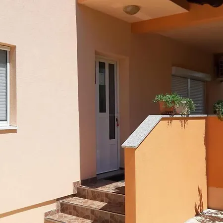 Dora&borna Apartment